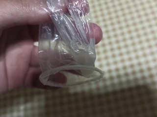 コンドームで抜いちゃいました