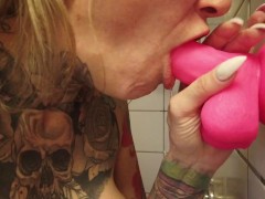Gagging is fun - Screenshot 8 of 16 - Amanda Doll