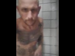 Killin Time - Screenshot 2 of 16 - Shower