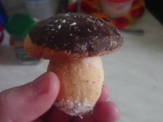 meal, mushroom cap, cookie hat, chocolate