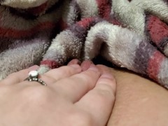 Jilling with my left hand for the first time 