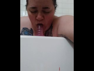 Sucking my dildo before bathtime