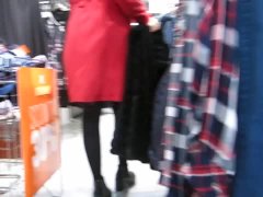 SPOT A GIRL FINGERING IN A CHANGING ROOM - Screenshot 2 of 16 - Fingering