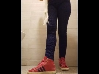 Naughty girl fingering her tight pussy in_a restaurant#Quick_Orgasm