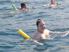 Video Horny BBW masturbates on boat in front of group