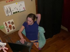 tiny hot milf masturbating to fisting videos - NON NUDE