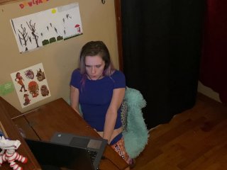 tiny_hot milf masturbating to fisting videos - NON_NUDE