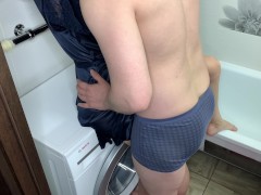 Video While my wife watches TV, I have sex with her best girlfriend in the bathroom