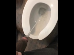 Piss Break - Screenshot 4 of 16 - Flaccid