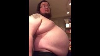 370 lb gainer belly play after 9,000+ calorie day