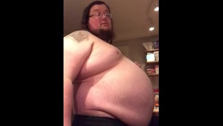 370 lb gainer belly play after 9,000+ calorie day