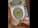 Short Peeing Video