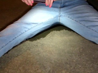 Wetting my Pants at Night outside