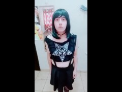 satanic blouse - Screenshot 11 of 16 - Crossdresser