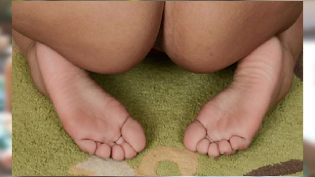 Violet myers feet