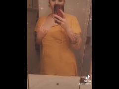 Cute Teasing  - Screenshot 15 of 16 - Blonde