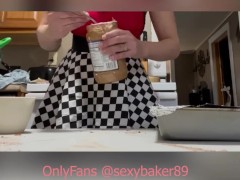 baking sexy brownies