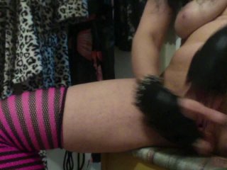 Metal Queen Stripper Gives Pleasure_to Herself