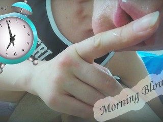 早上的意外惊喜与完美的口交 - SheilaMoore