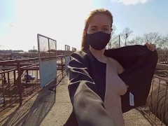 I was caught by a stranger completely naked under my coat