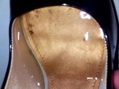 I piss in highheels
