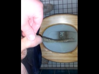 Solo boy piss