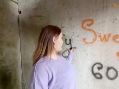 Нарисовала граффити и потрахалась рядом с мотоциклистом (русская, кончил на сиськи) - Screenshot 13 of 16 - Graffity