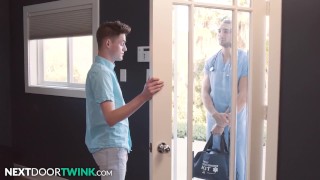 NextDoorTwink - Twink Avery Jones' Hole Welcomes Dr Johnny B To His Home