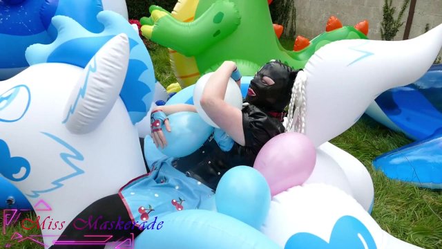 Watch Bondage Video:Miss Maskerade Rubber Doll Playing and Pop Balloon - Looner fetish in full latex 01