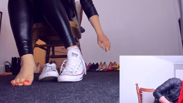 Dank je Ongeschikt Onmogelijk You will Clean my Dirty Converse Sneakers right now and Worship my Latex  Ass - Pornhub.com