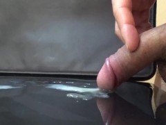 今朝方、オナ禁中にもかかわらず夢精してしまい、その後性欲が抑えられず、帰宅後にすっきり大量射精する変態君。 - Screenshot 13 of 16 - Kink