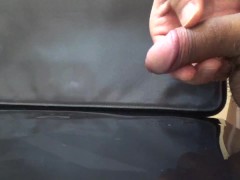 今朝方、オナ禁中にもかかわらず夢精してしまい、その後性欲が抑えられず、帰宅後にすっきり大量射精する変態君。 - Screenshot 4 of 16 - 変態
