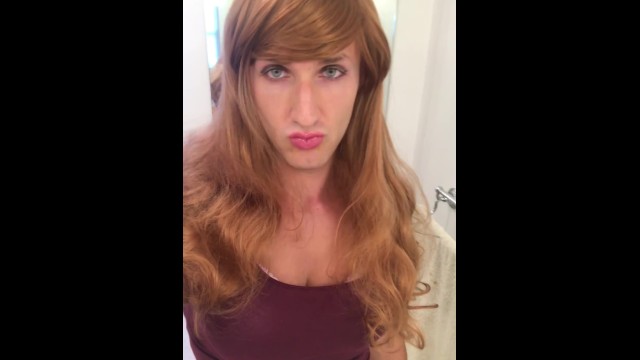 Crossdresser Dressed as Woman to Get Fucked By Girlfriend