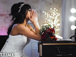 TRANSFIXED - Ember Snow Trades Her Wedding Day For A Passionate Trans Fucking screenshot number 0