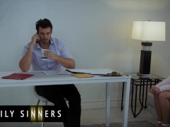Video Family Sinners - Jay Smooth Confronts Blonde Khloe Kapri About Her Poor Work & They End Up Fucking