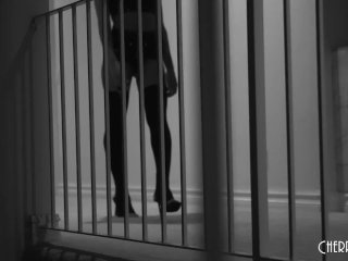 Black Babe Sucks A Big White Cock Before An interracial Hardcore Fuck screenshot number 1