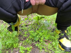 Girl pissing in the park! My first public pee this spring