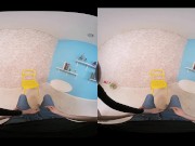 Preview 5 of 【無】[VR] アナタの股間をシゴきながら耳元で淫語を囁いてくる美痴女！加藤えま パート1
