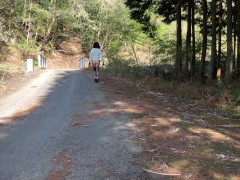 林道で露出しての立ちオナニー。 - Screenshot 10 of 16 - Chastity