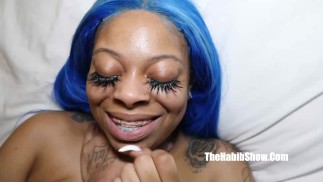 fine redboned bigniemoneyy loves her some good bbc jay banga