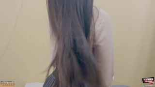XZZ04:The school girl asked me to give her a massage, but why is her ass wet?