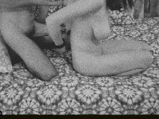 Ei, ti ho fatto le coccole e ora_è il momento di succhiare e_lasciarti andare, ci penso io a te