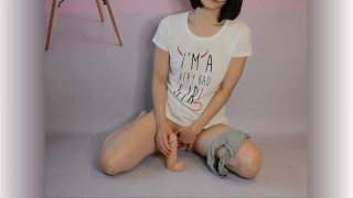 Cute Asian Girl's Pussy Is Too Tight For That Dildo