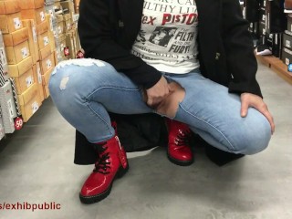 No Panties in a Shoe Store