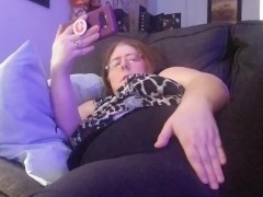 Watching porn on my phone and masturbaiting through my pants