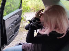 Video Dogging my wife in public car parking and jerks off an voyeur while it rains - MissCreamy
