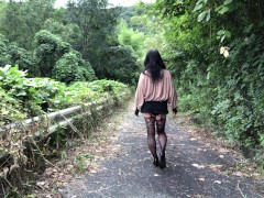【女装】廃道でちょっとだけ露出した。2 - Screenshot 1 of 16 - Handcuffs