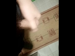 Дрочу в своей квартире, пока не кончу - Screenshot 15 of 16 - Russian Cuckold