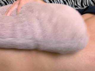 Hot Guy Rubbing The Pillow On His Cock WhileMoaning Until_Handsfree Cum - Fap2it 4K