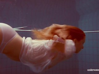 Hot Babe Melisa Darkova Dressed_Underwater